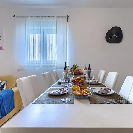 David By Interhome *