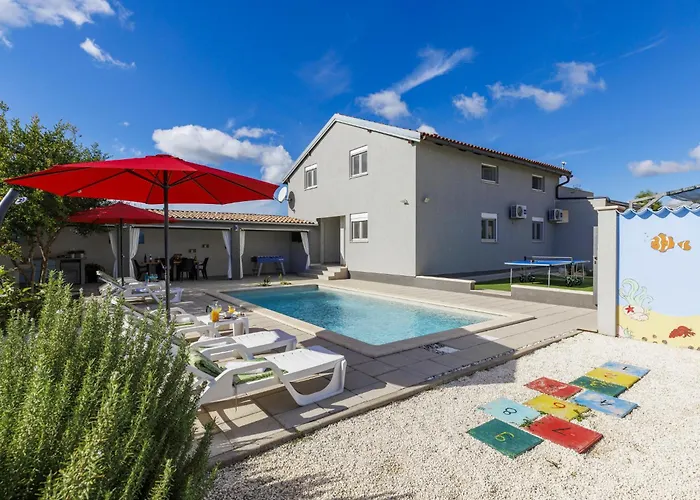 David By Interhome Loborika