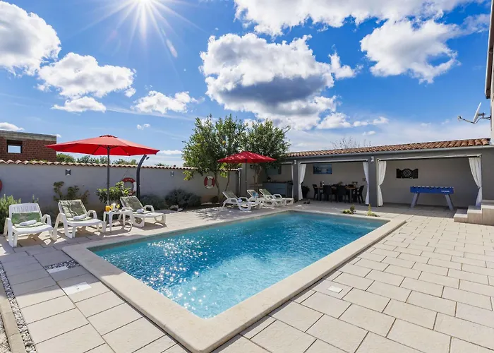 David By Interhome Loborika